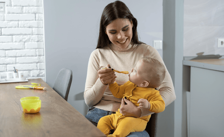 Asesoría en alimentación ofrecida por la Dra. Ingrid Kuhn: orientando hacia una nutrición óptima para tu hijo